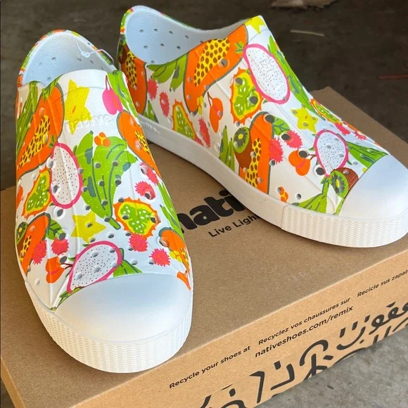 Native Kids Sneakers with Orange and Green Fruit Print size 3 - Picture 11 of 11